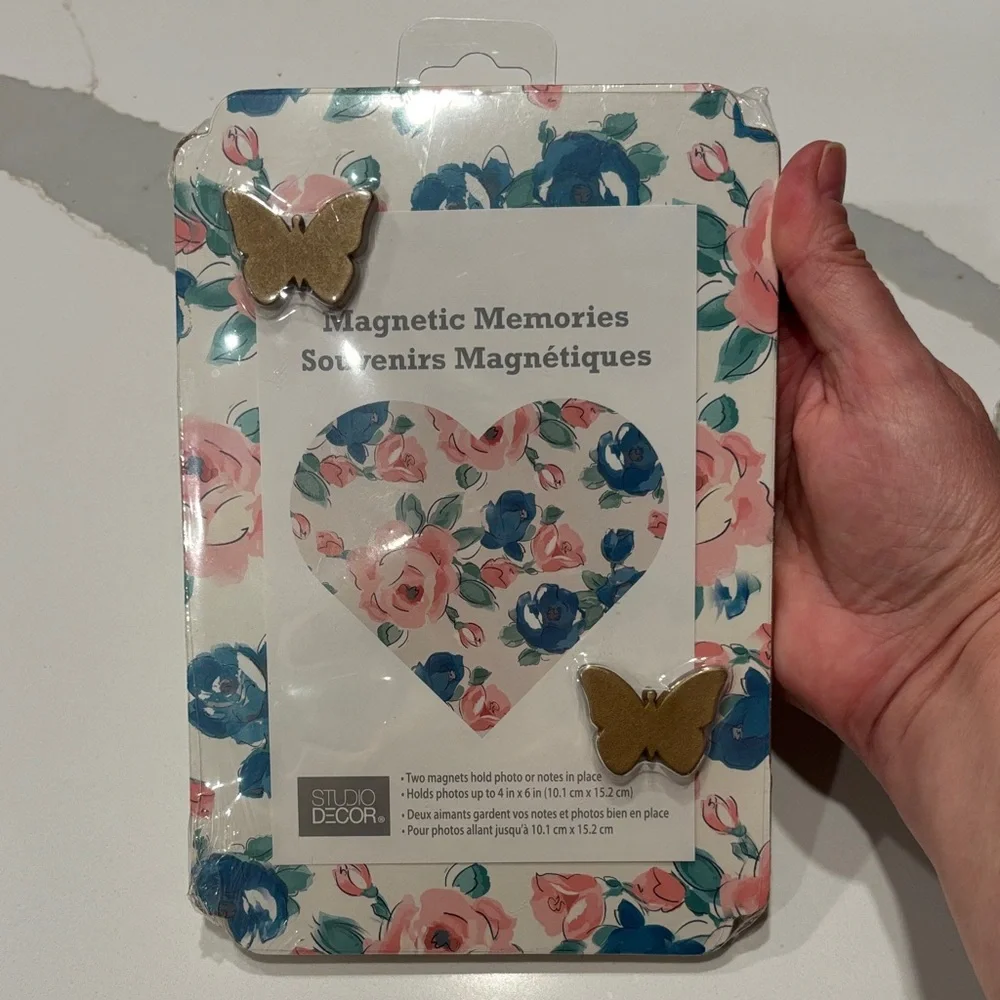 Floral & Polka Dot Magnetic Boards w/ butterfly & bird magnets… NWT